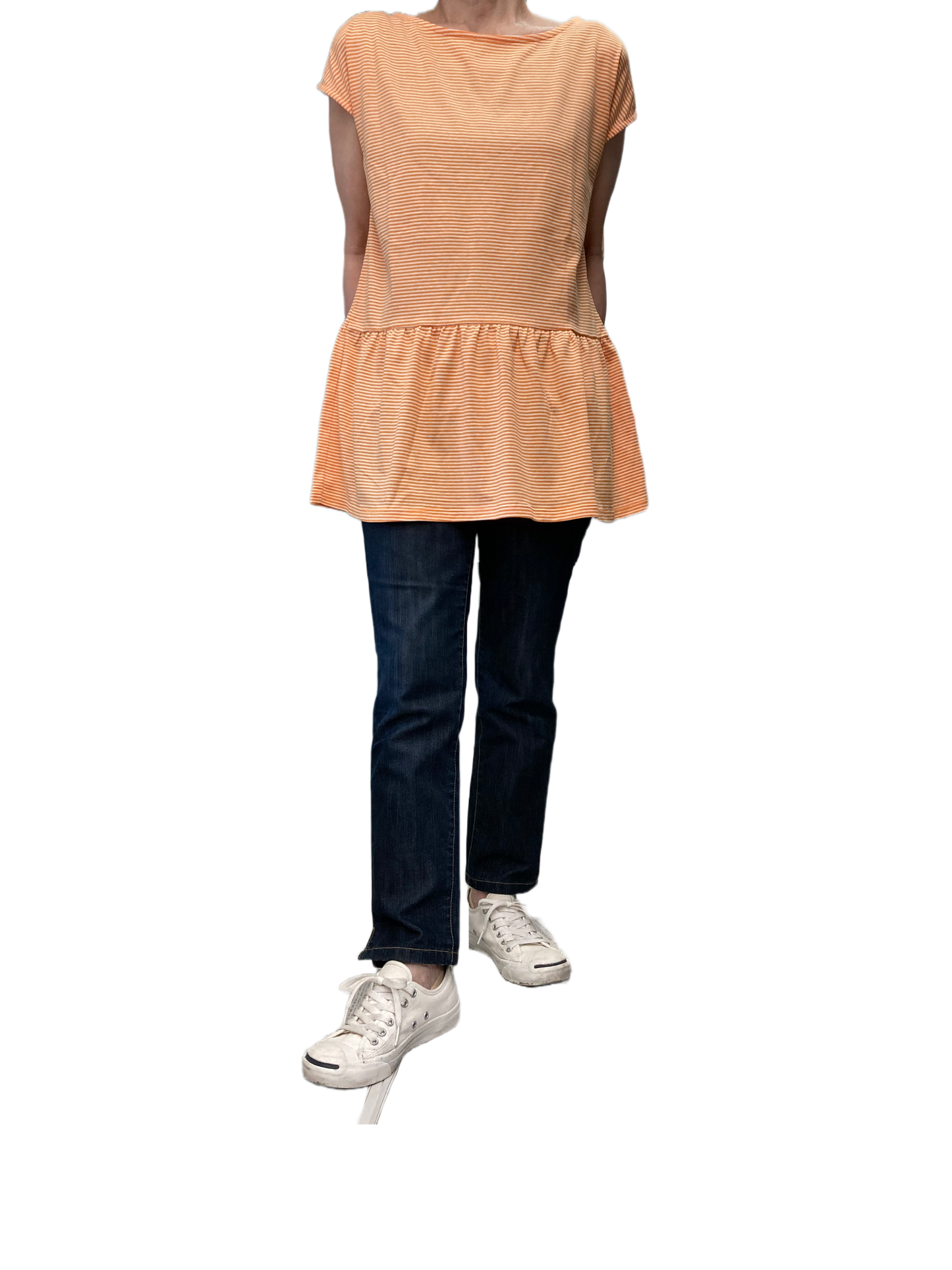 カジュアルなのにキレイめ‼︎品よく可愛い大人女子の裾フレアTシャツ