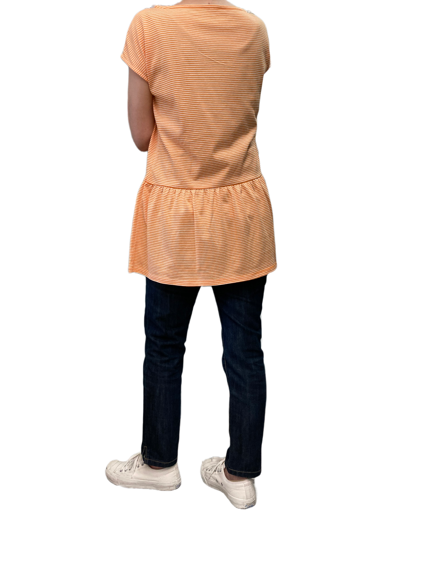 カジュアルなのにキレイめ‼︎品よく可愛い大人女子の裾フレアTシャツ